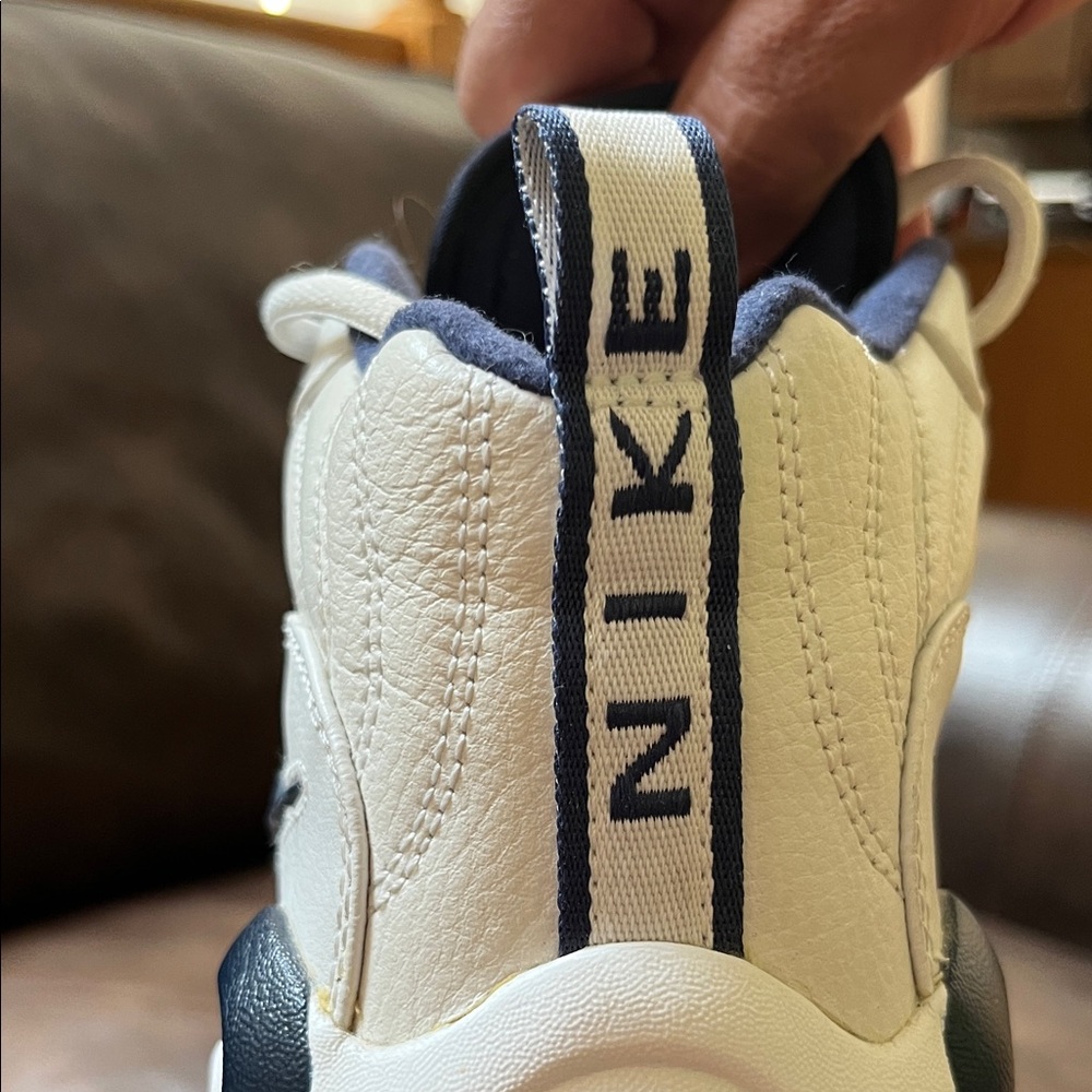 Nike Navy and White Athletic Shoes - Picture 4 of 4